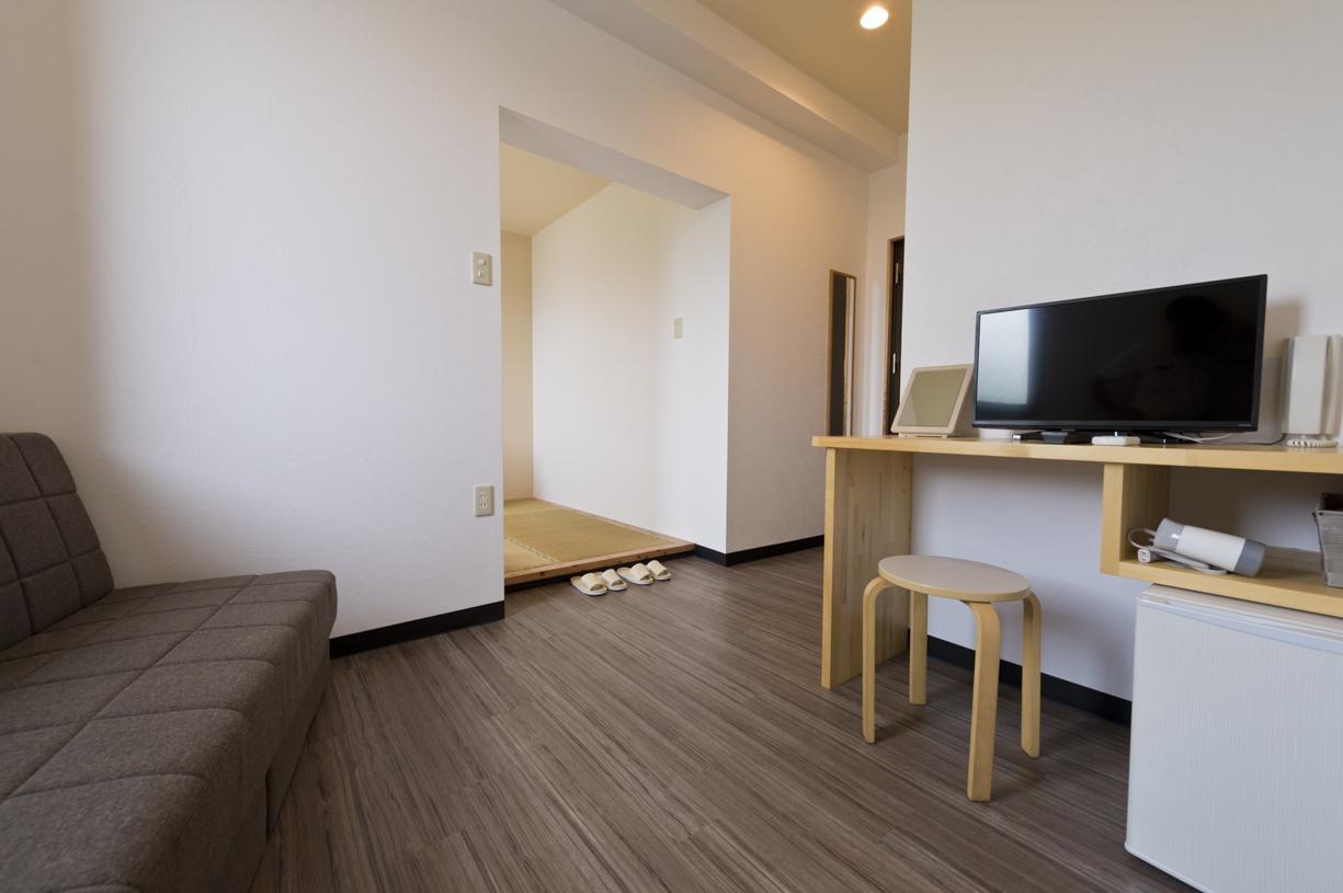 Pangoo Onna Japanese Style Hotel Exterior photo