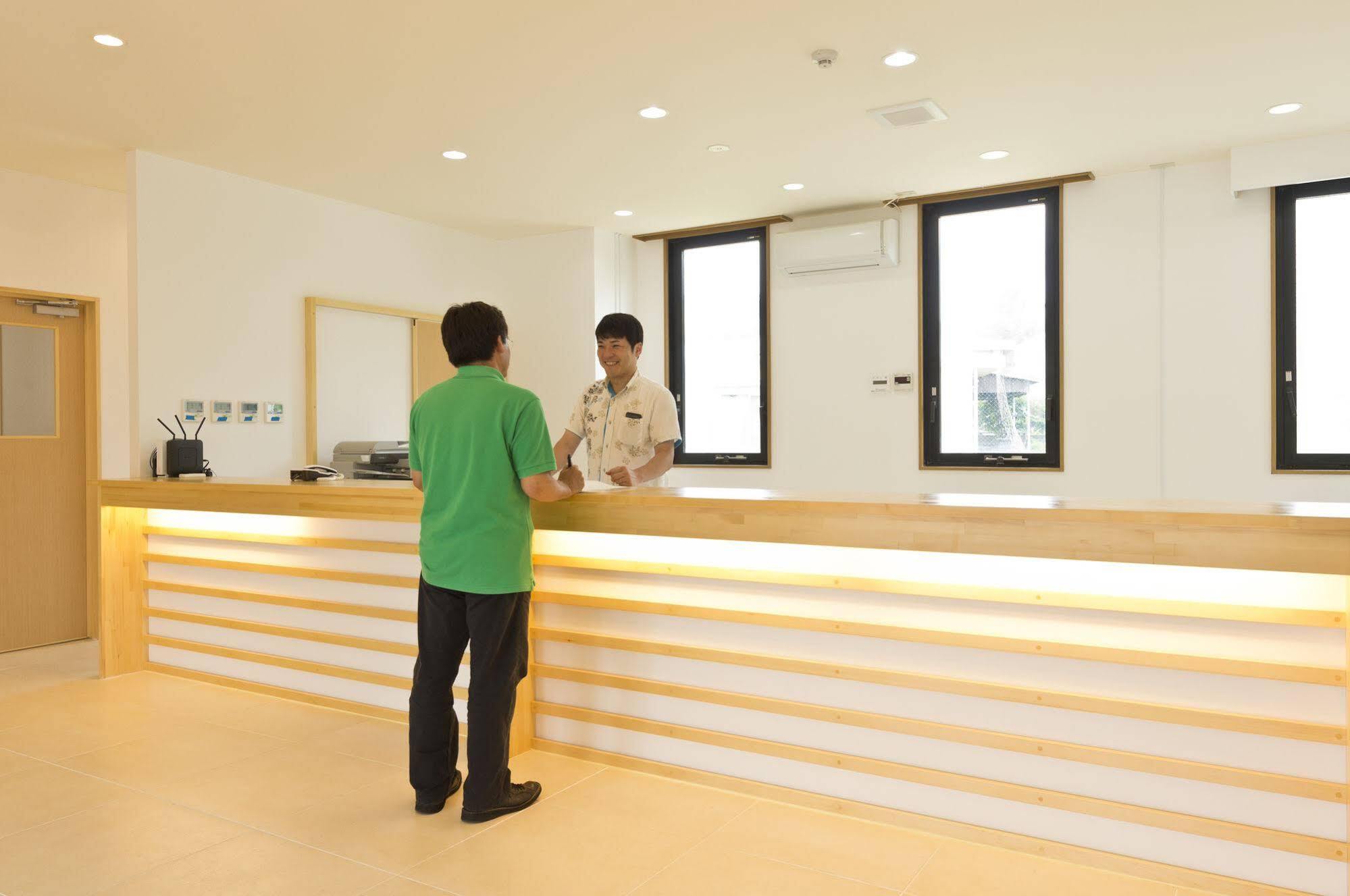 Pangoo Onna Japanese Style Hotel Exterior photo